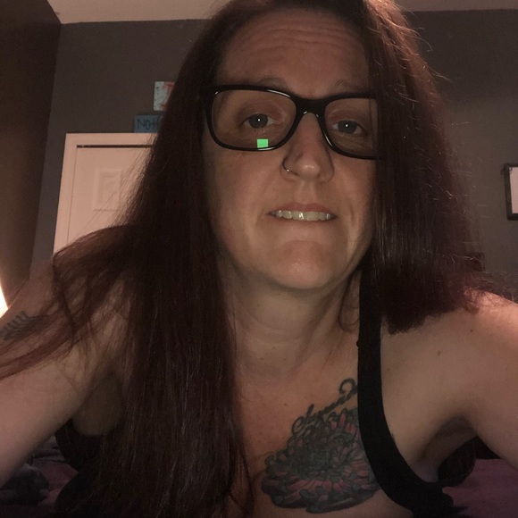 Meet your Posher, Elizabeth - Picture 8 of 12